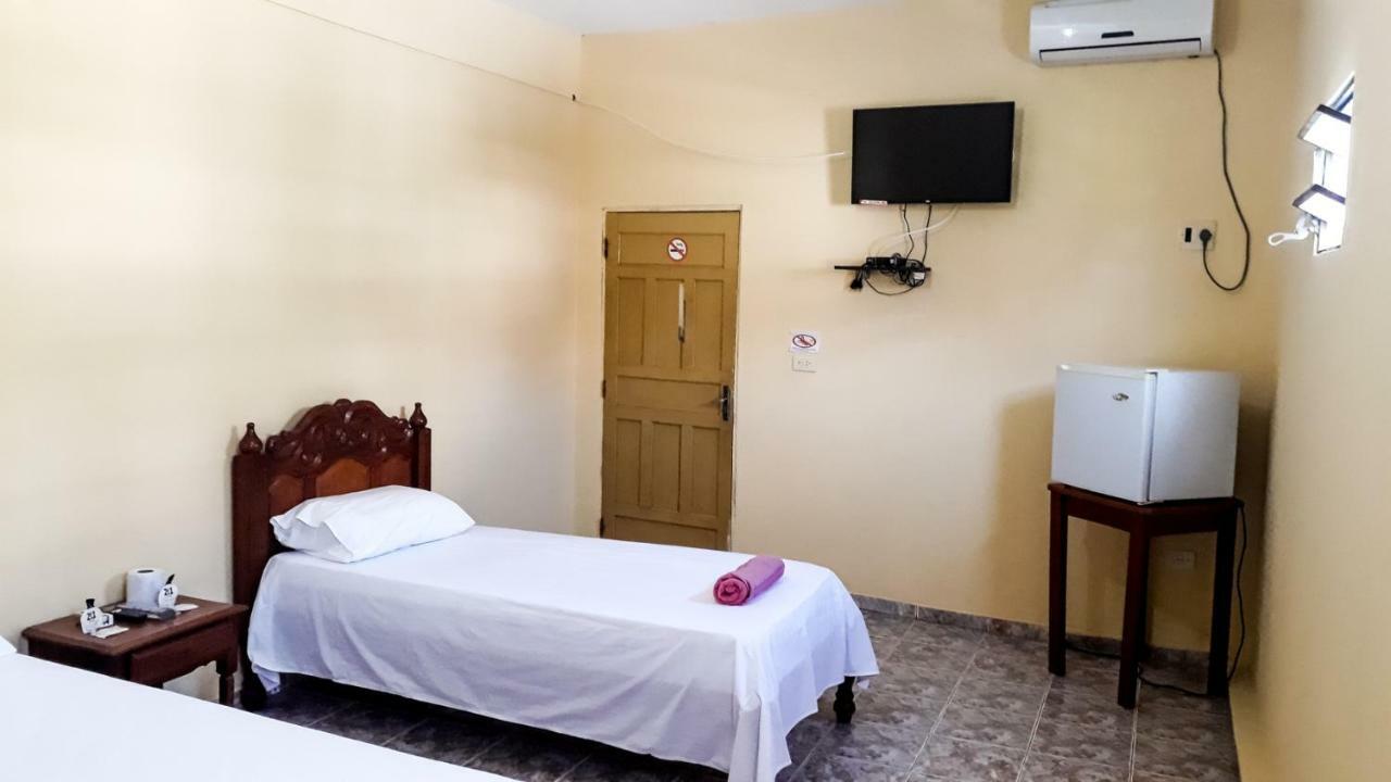 Hotel Regional II Coari Eksteriør bilde